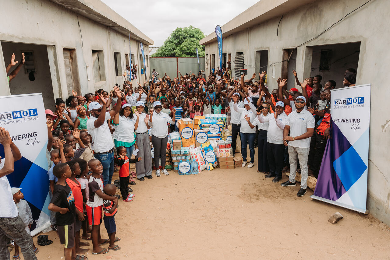 KARMOL Moçambique Doa Alimentos e Kits de Higiene a Vítimas Das Cheias • Diário Económico