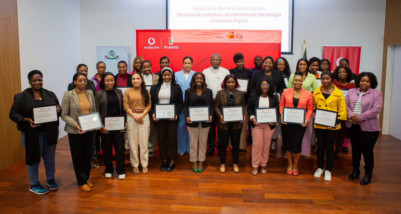 Jornalismo na Era Digital: Vodacom Promove Formação a Mulheres Jornalistas • Diário Económico
