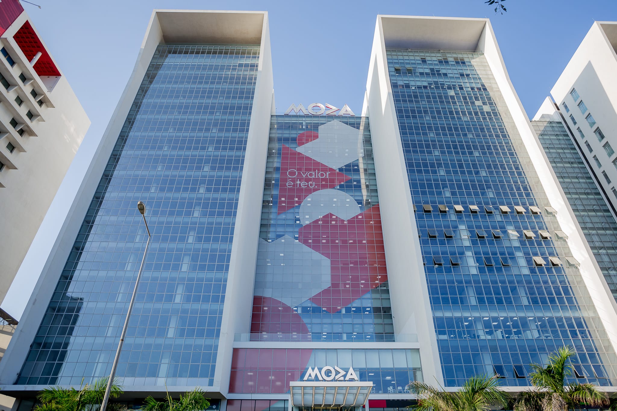 Moza Banco Lucra 3,3 Milhões de Dólares no Primeiro Trimestre • Diário Económico