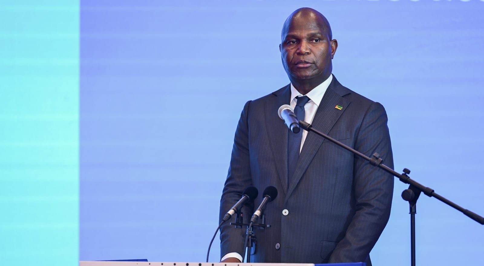 PR Defende Aumento de Investimento Para "Reforçar Resiliência Climática em África" • Diário Económico