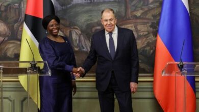 Ministro dos Negócios Estrangeiros da Rússia chega a Moçambique a convite de Maria Manuela Lucas